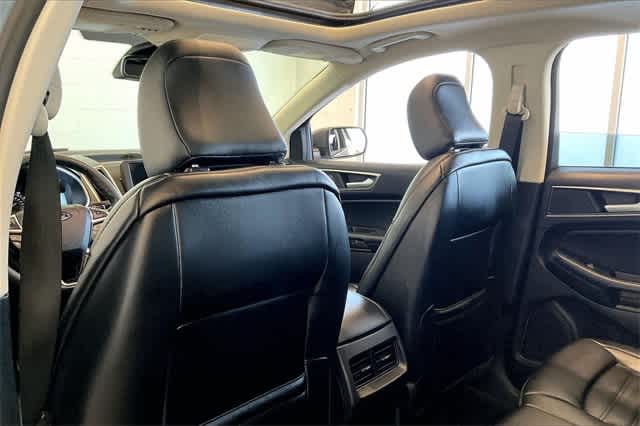 Thumbnail: 2021 Ford Edge - 13