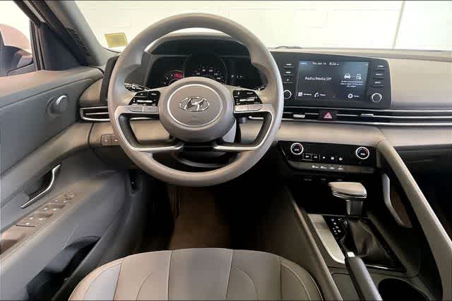 Thumbnail: 2021 Hyundai Elantra - 15