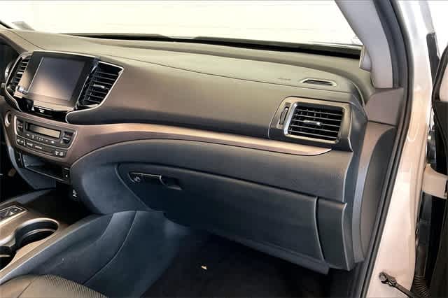 Thumbnail: 2023 Honda Ridgeline - 25