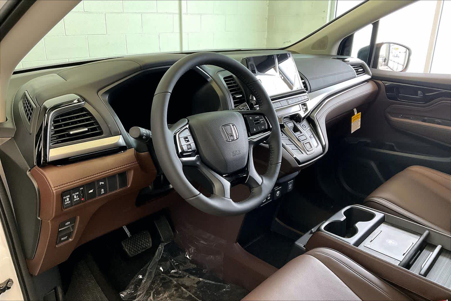 Thumbnail: 2026 Honda Odyssey - 2