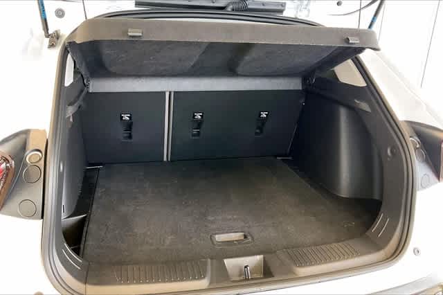 Thumbnail: 2025 Chevrolet Trax - 20