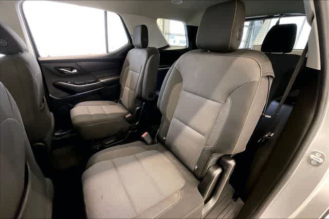 Thumbnail: 2018 Chevrolet Traverse - 14