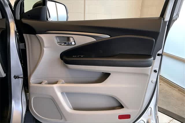 Thumbnail: 2022 Honda Pilot - 31