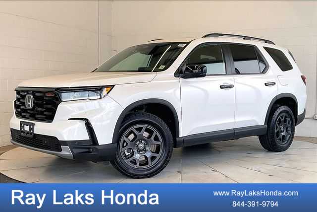 Thumbnail: 2025 Honda Pilot - 1