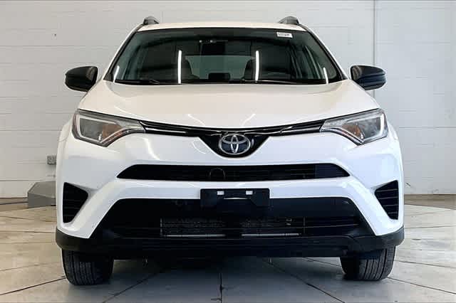 Thumbnail: 2017 Toyota RAV4 - 7