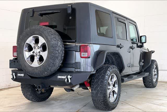 Thumbnail: 2016 Jeep Wrangler - 24