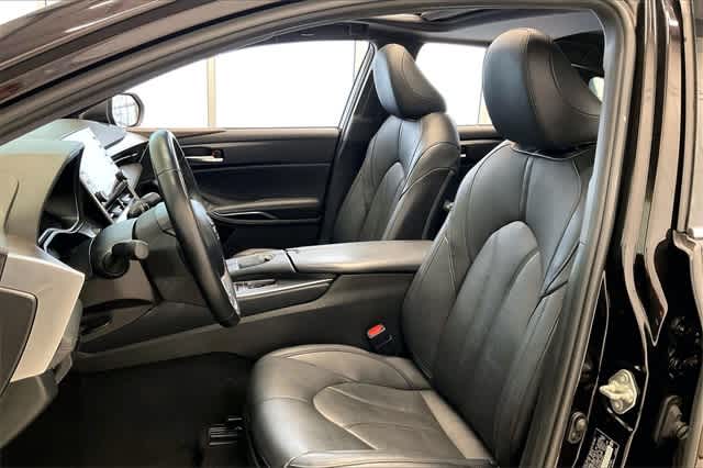 Thumbnail: 2019 Toyota Avalon - 12