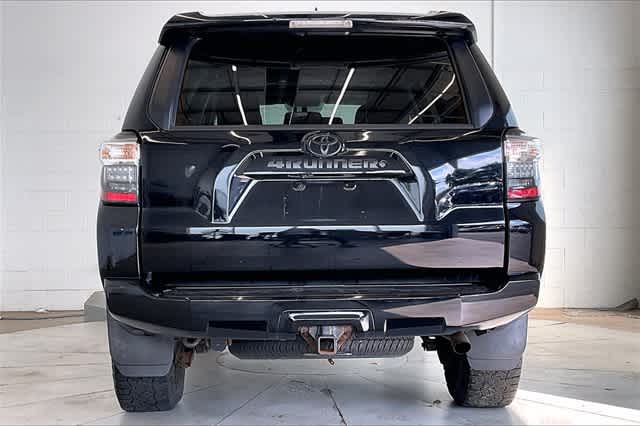 Thumbnail: 2015 Toyota 4Runner - 6