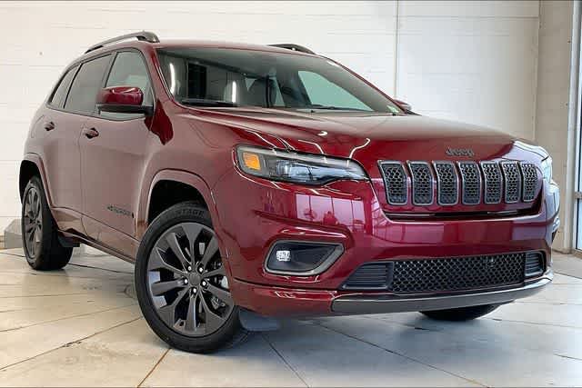 Thumbnail: 2019 Jeep Cherokee - 23