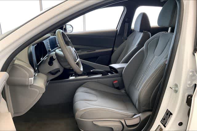 Thumbnail: 2021 Hyundai Elantra - 11