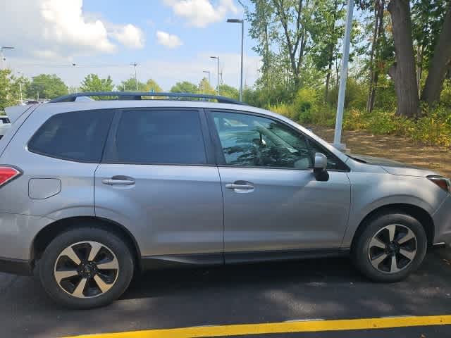 Thumbnail: 2017 Subaru Forester - 7