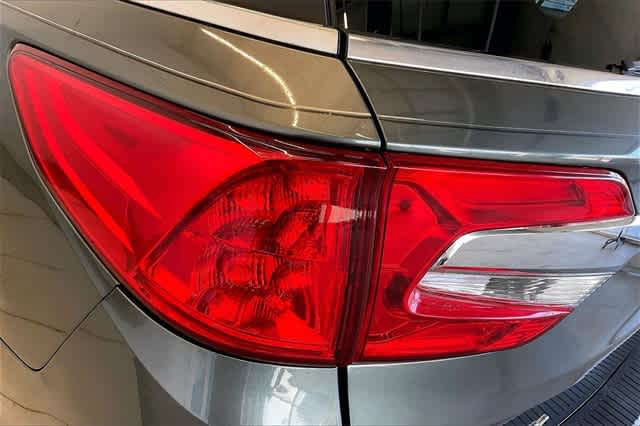 Thumbnail: 2018 Honda Odyssey - 33