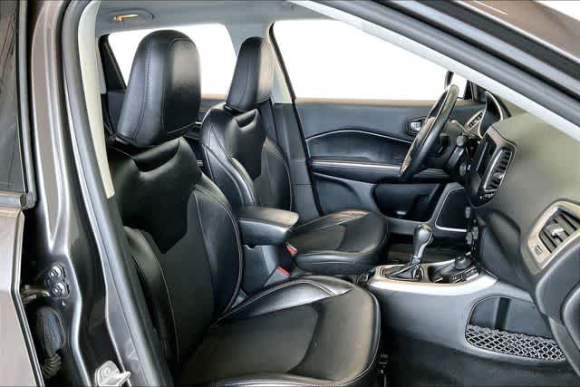 Thumbnail: 2019 Jeep Compass - 14