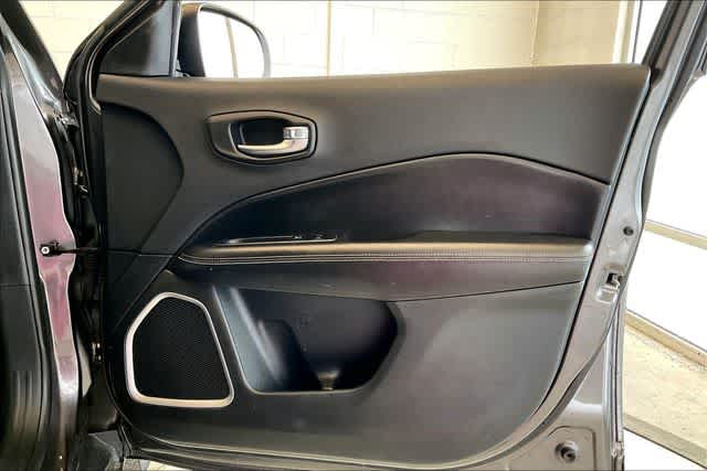 Thumbnail: 2019 Jeep Compass - 30