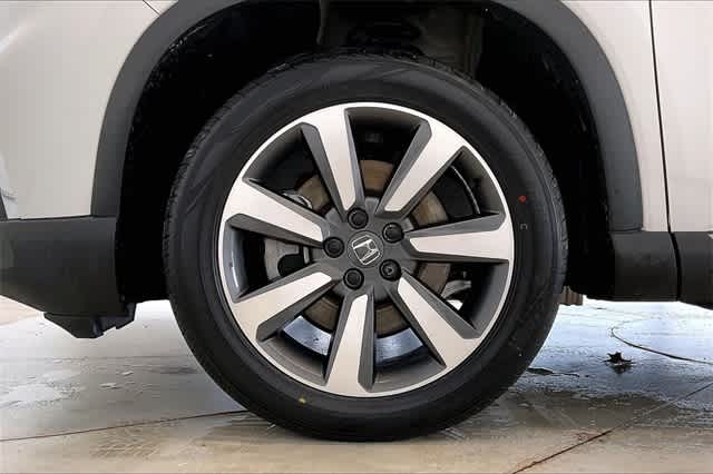 Thumbnail: 2023 Honda Pilot - 9