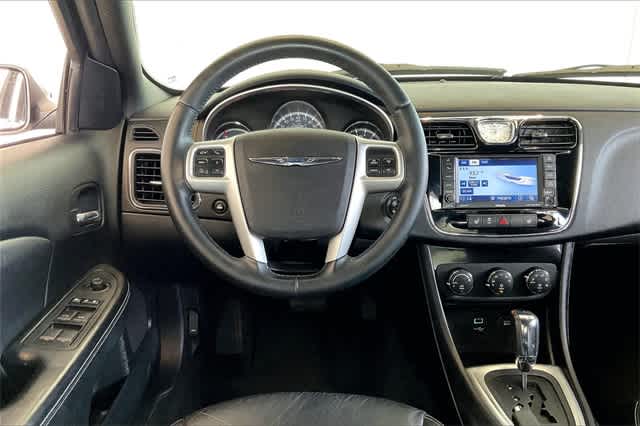 Thumbnail: 2012 Chrysler 200 - 16