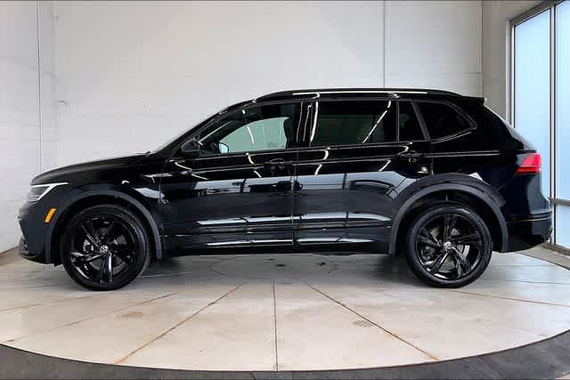 Thumbnail: 2023 Volkswagen Tiguan - 4