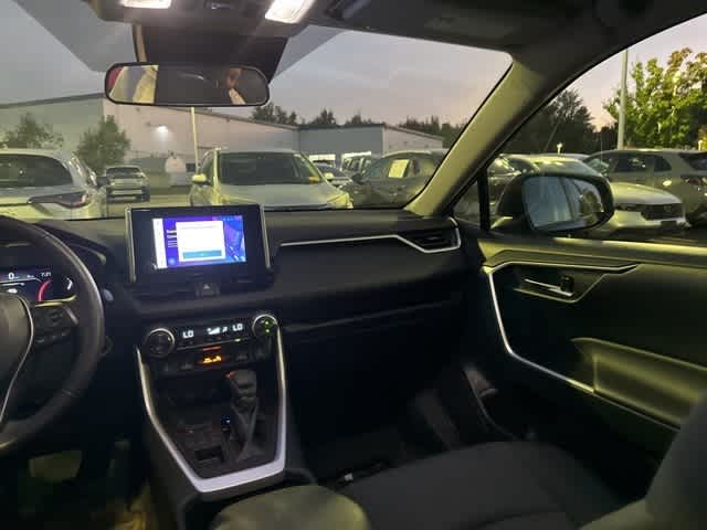 Thumbnail: 2023 Toyota RAV4 - 10