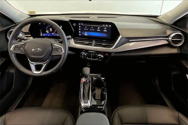 Thumbnail: 2025 Chevrolet Trax - 11