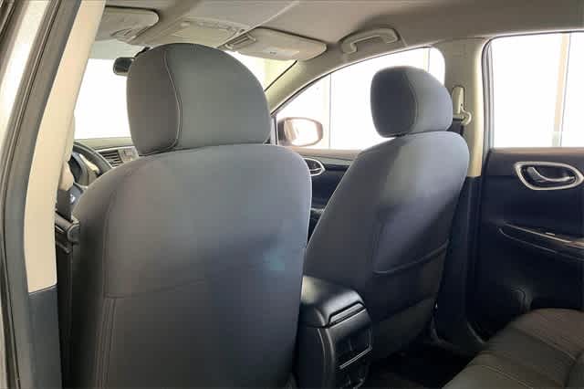 Thumbnail: 2017 Nissan Sentra - 13