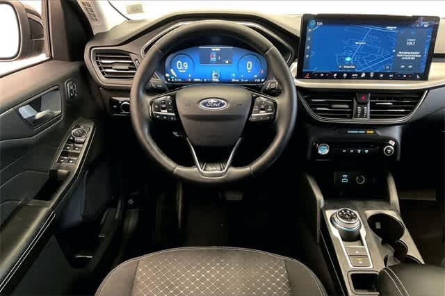 Thumbnail: 2023 Ford Escape - 16