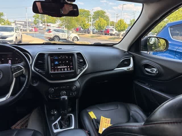 Thumbnail: 2015 Jeep Cherokee - 12