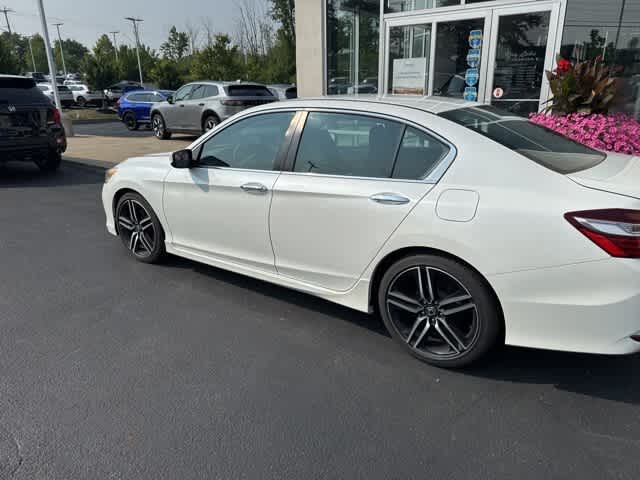 Thumbnail: 2017 Honda Accord - 11
