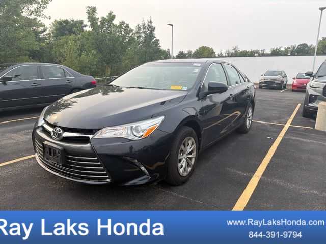 2017 Toyota Camry LE FWD photo