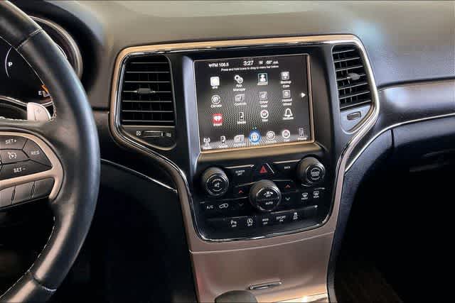 Thumbnail: 2017 Jeep Grand Cherokee - 17
