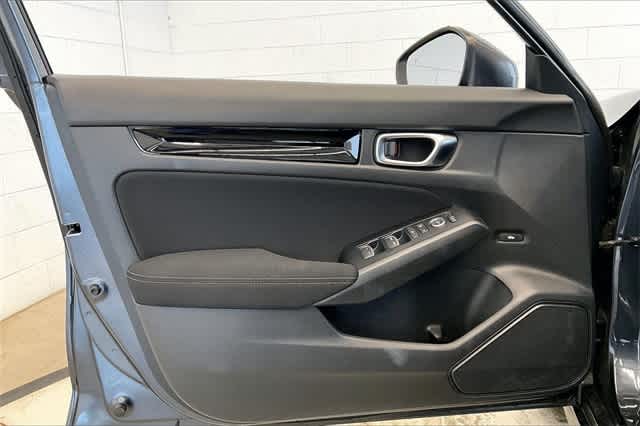 Thumbnail: 2023 Honda Civic - 30