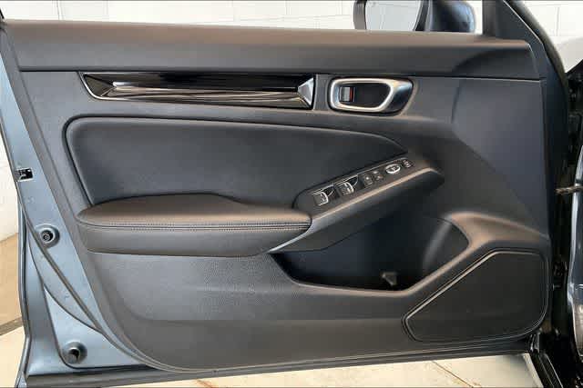 2022 Honda Civic Hatchback EX-L - Photo 30