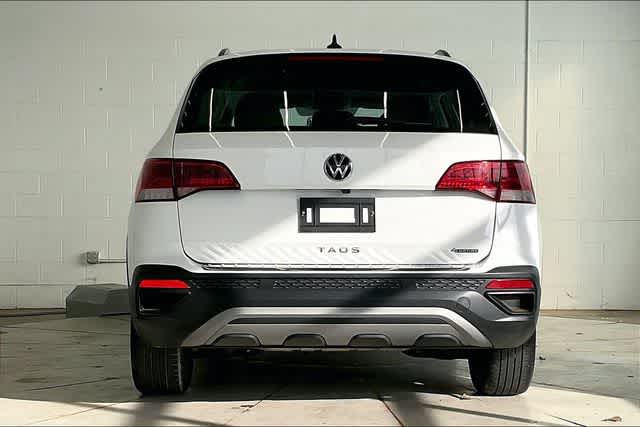 Thumbnail: 2022 Volkswagen Taos - 6