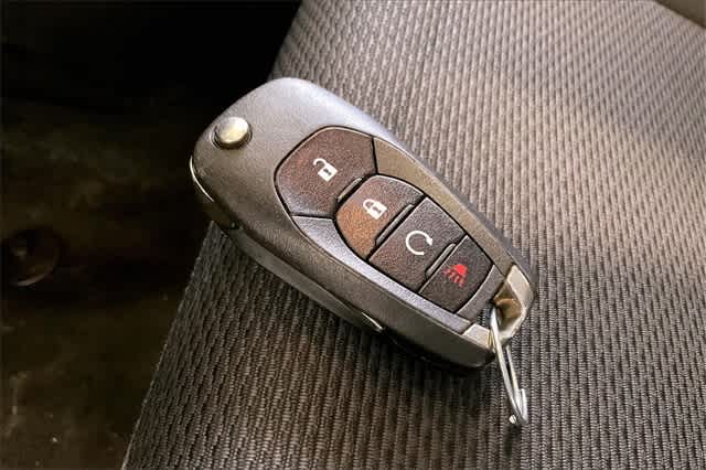 Thumbnail: 2019 Chevrolet Cruze - 21