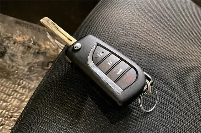 Thumbnail: 2023 Toyota Corolla - 21