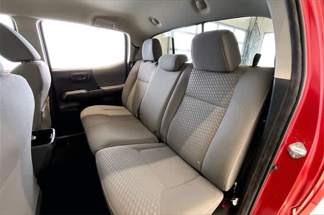 Thumbnail: 2022 Toyota Tacoma - 14