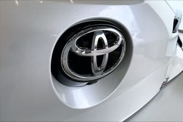 Thumbnail: 2025 Toyota Corolla - 8