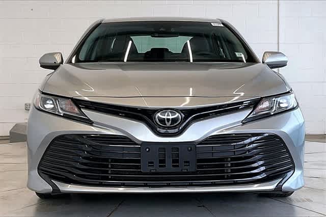 Thumbnail: 2018 Toyota Camry - 7