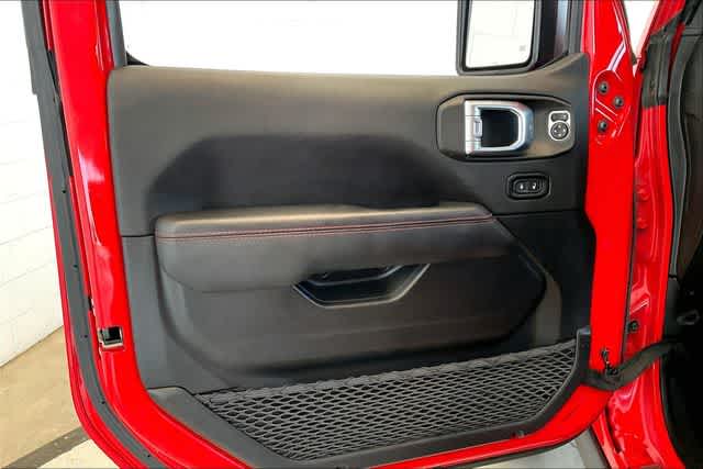 Thumbnail: 2021 Jeep Wrangler - 29
