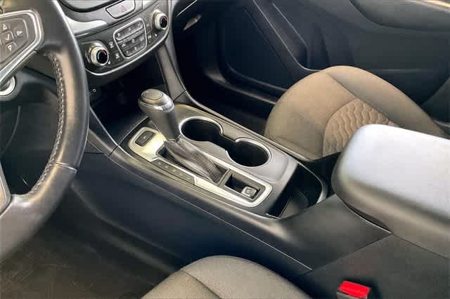 Thumbnail: 2020 Chevrolet Equinox - 18