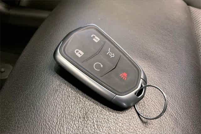 Thumbnail: 2021 Cadillac XT5 - 21