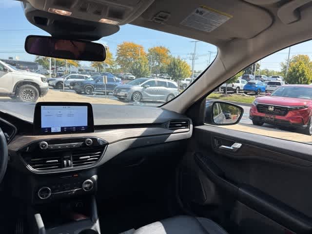 Thumbnail: 2020 Ford Escape - 10