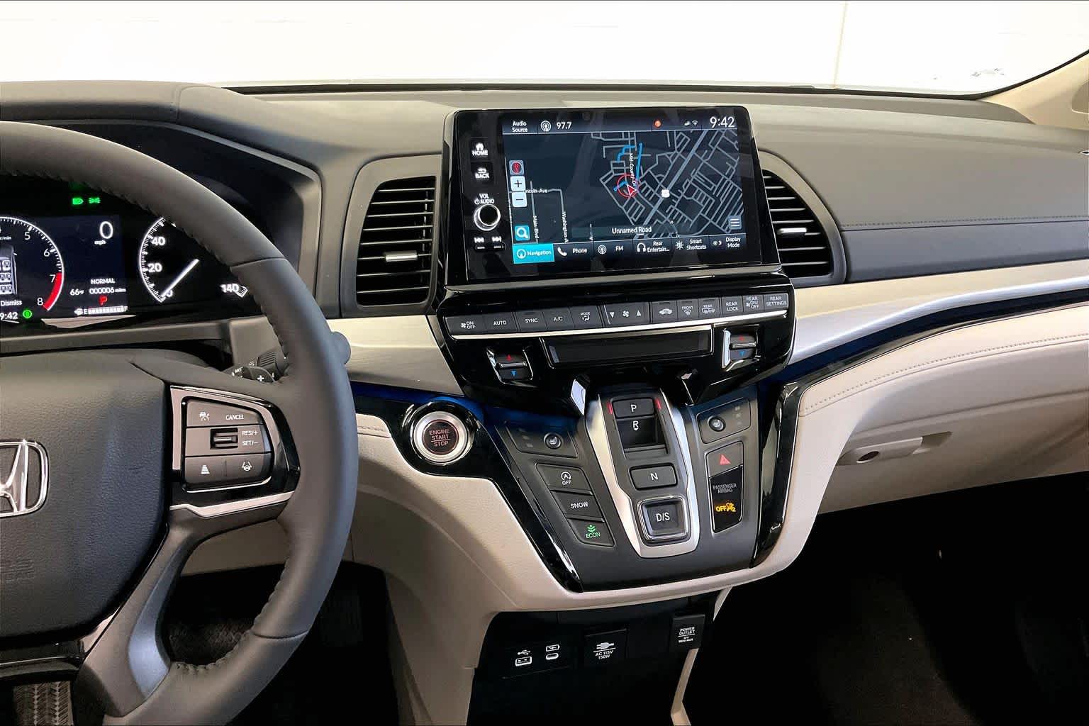 Thumbnail: 2026 Honda Odyssey - 16