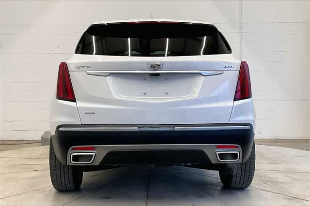 Thumbnail: 2021 Cadillac XT5 - 6