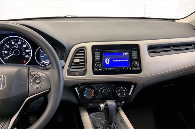 Thumbnail: 2019 Honda HR-V - 17