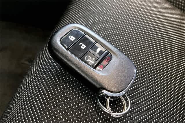 Thumbnail: 2025 Honda CR-V - 21