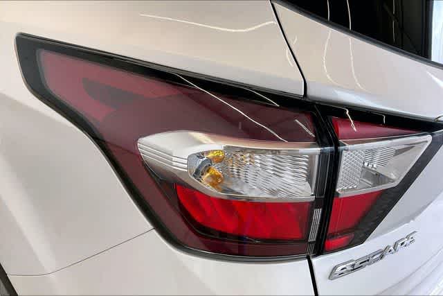 Thumbnail: 2017 Ford Escape - 33