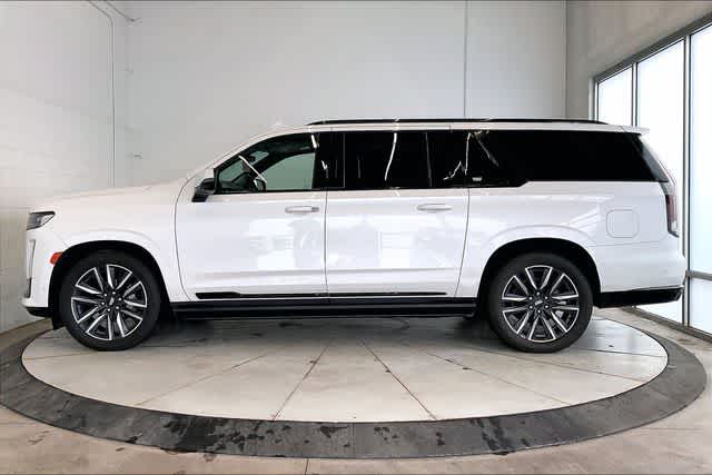 Thumbnail: 2021 Cadillac Escalade - 4