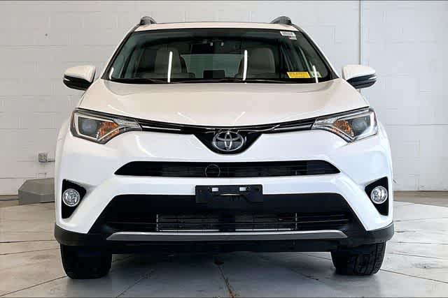 Thumbnail: 2018 Toyota RAV4 - 6