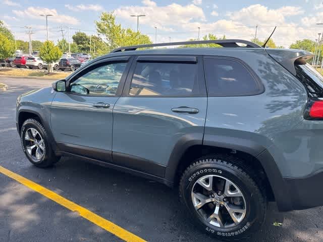 Thumbnail: 2015 Jeep Cherokee - 10