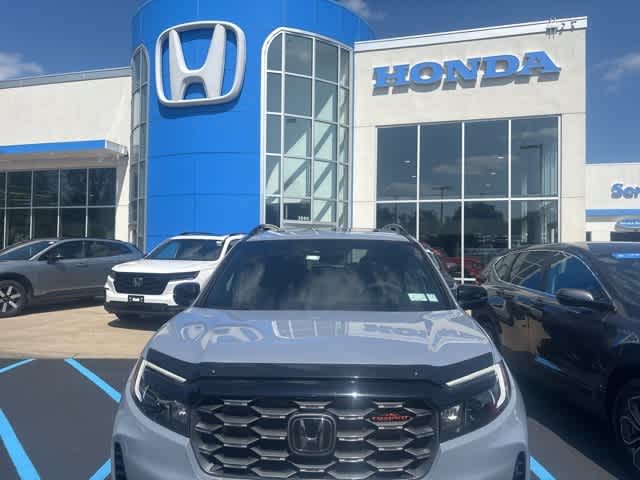 Thumbnail: 2022 Honda Passport - 3